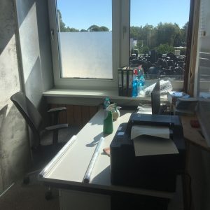 Ollenhauerstraße - Private Büroeinheit (klein) 2 2025 pro Tag oder pro Stunde